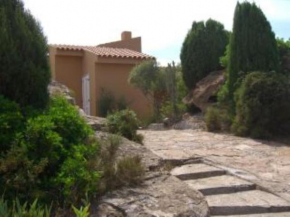B&B Domus Oriens - monolocale indipendente in villa Portoscuso